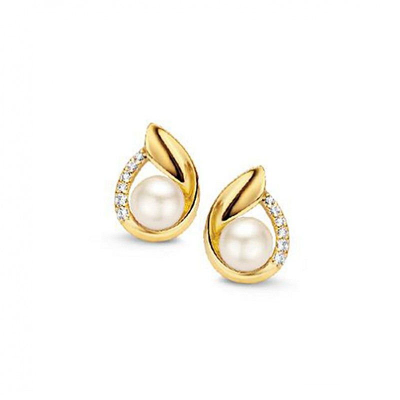 925 Sterling Silver pearl stud earrings